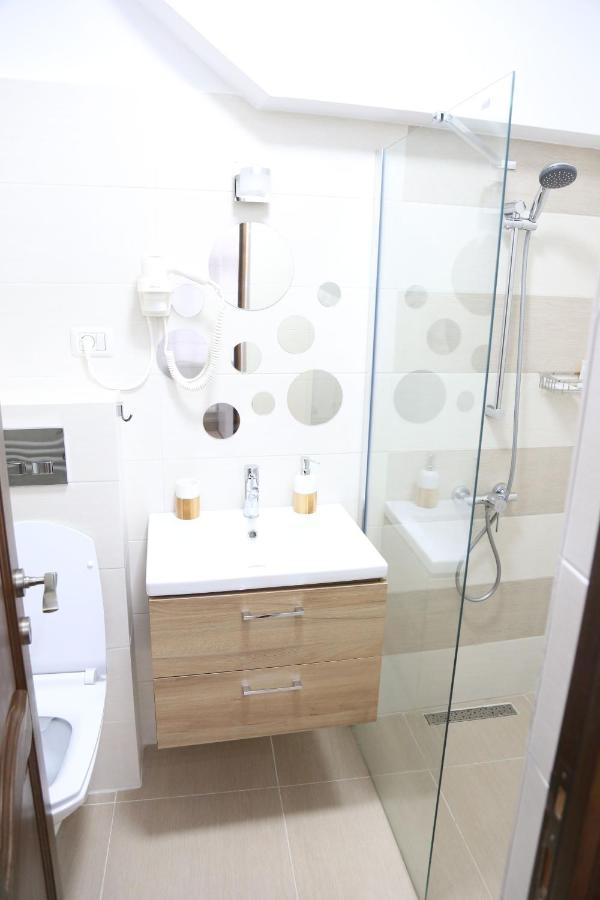 Residence Krone บราชอฟ ภายนอก รูปภาพ