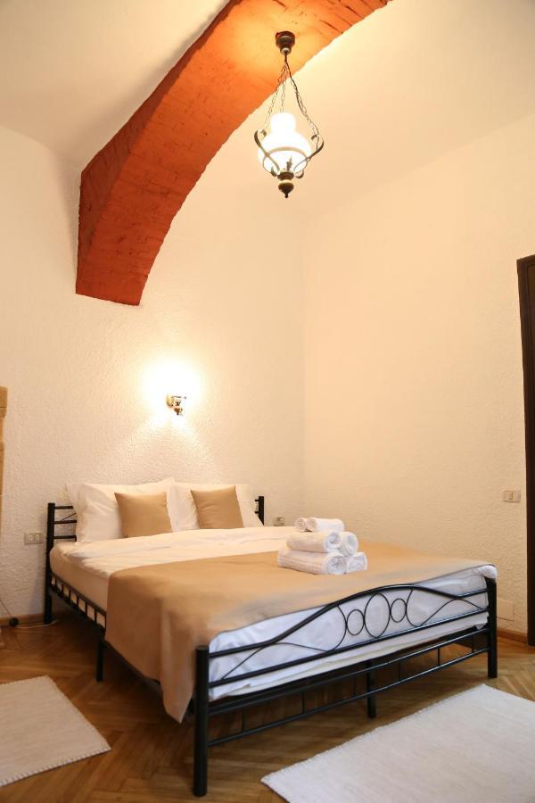 Residence Krone บราชอฟ ภายนอก รูปภาพ