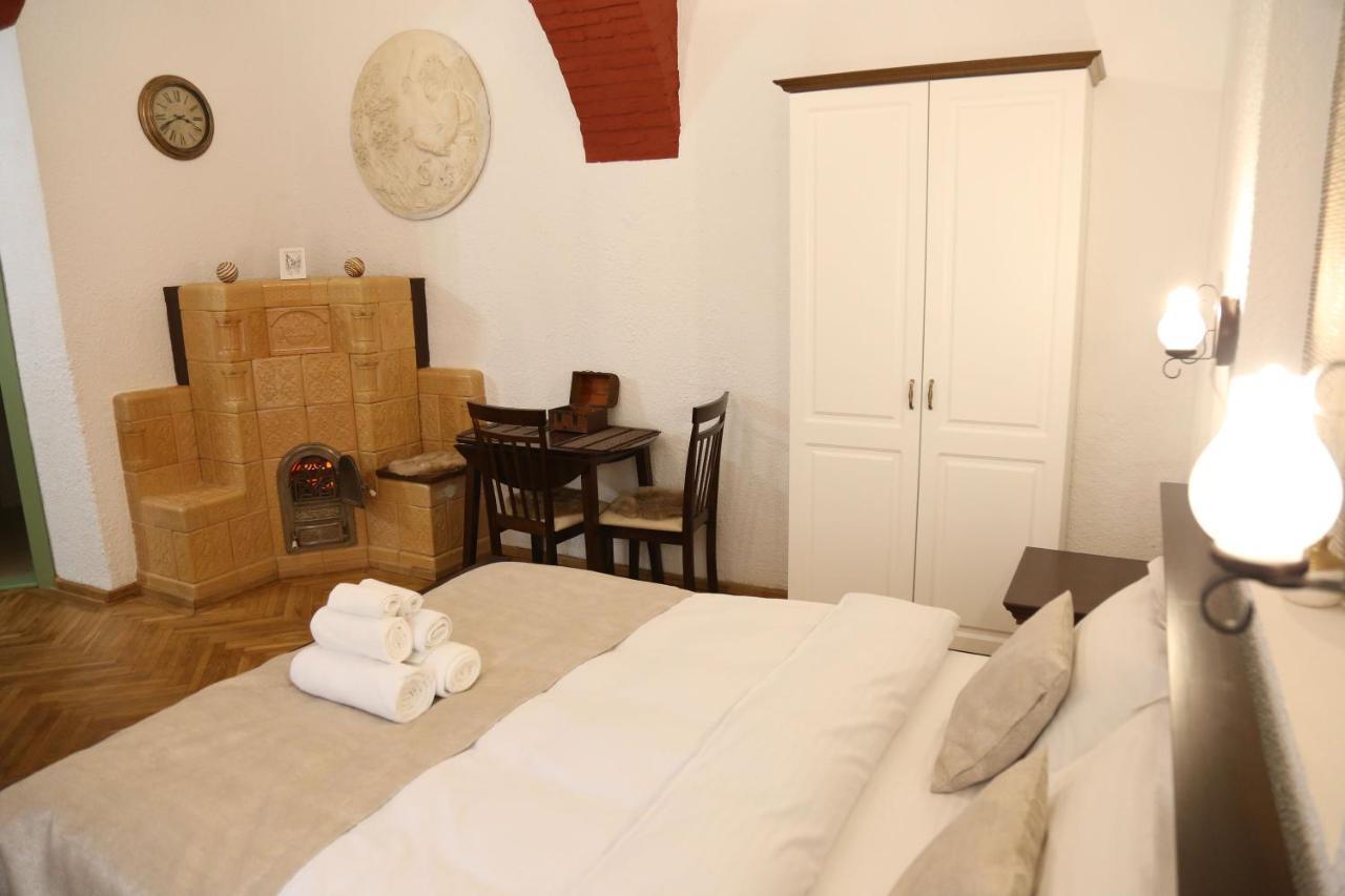 Residence Krone บราชอฟ ภายนอก รูปภาพ
